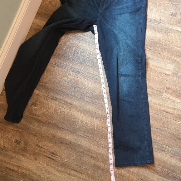 Bandolino Mandie Ankle Cropped Indigo Blue Jeans Women's Size 6 S - Picture 9 of 12